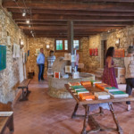 Vernissage de l'exposition de peintures de ANAT