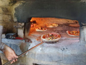 Activité écoles, pizza au feu de bois, Fondation La Courdre